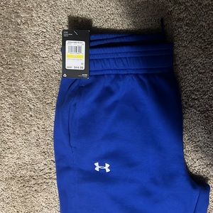 Brand new size M women’s sweatpants!